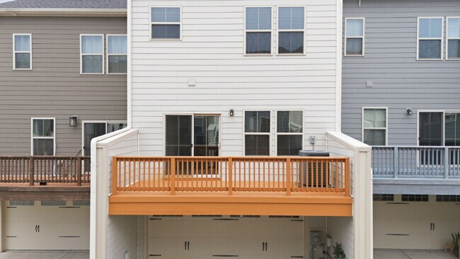 Building Photo - 707 Channing Park Cir