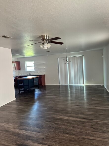 Building Photo - 1308 Devine Drive