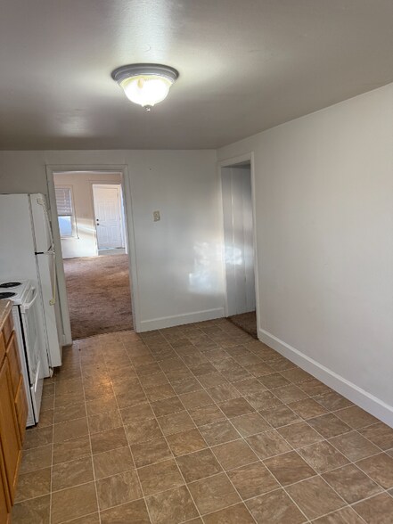 Building Photo - 849 N 7th St