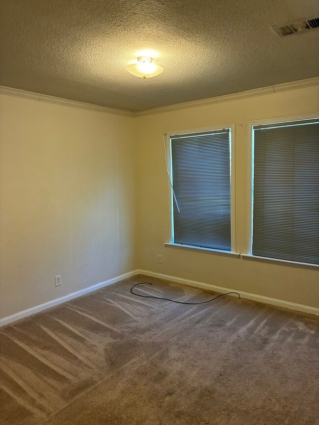 Building Photo - 3/2 Duplex in Bay St. Louis MS