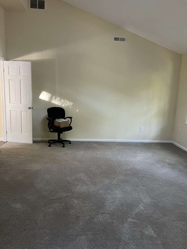 Building Photo - 711 Dennisville-Petersburg Rd