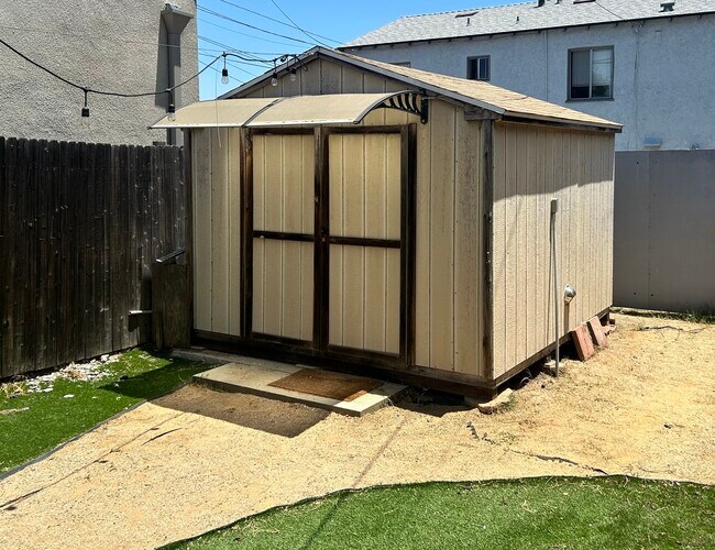 Building Photo - 3506 Falcon Ave