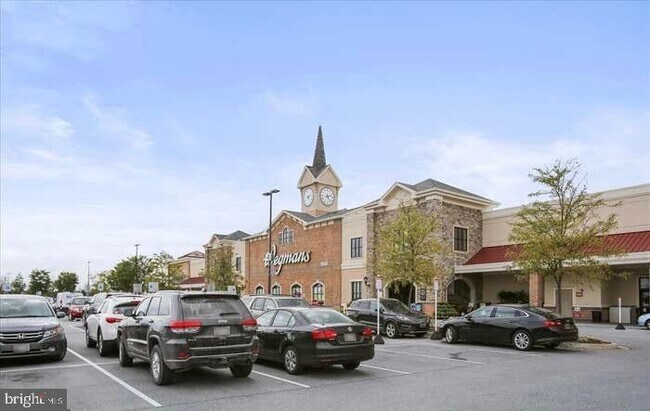 Building Photo - 1703 Aldin Ct