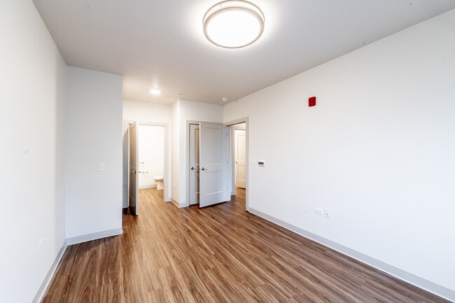 Floorplan - Crescent Place