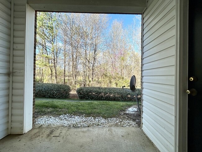 Building Photo - 2132 Sardony Ln
