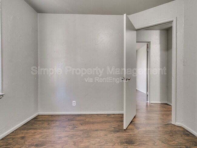 Building Photo - 1321 NW 82nd St