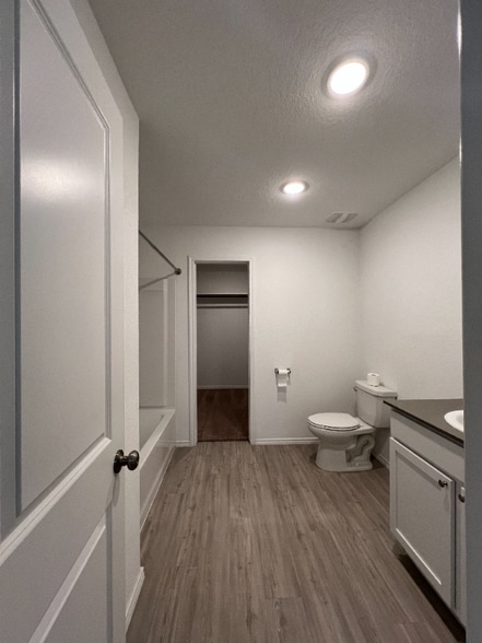 Building Photo - 8615 Astral Pl