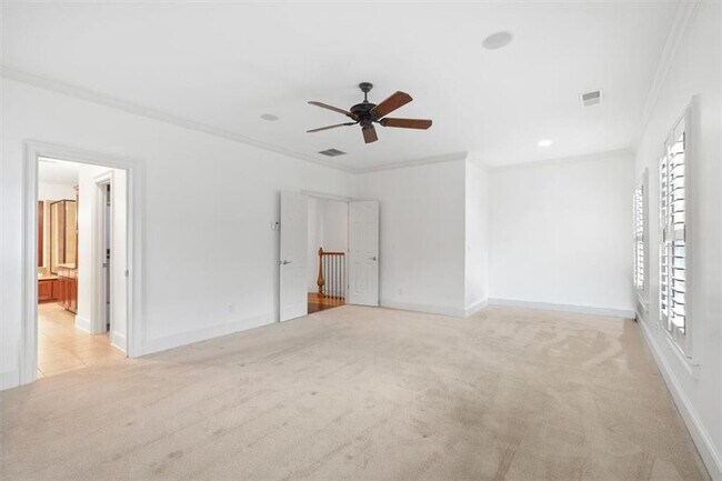 Building Photo - 4209 Whitby Way SE