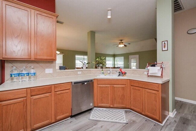 Building Photo - 24810 Sageford Ct