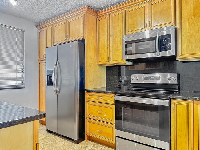 Building Photo - 2761 Village Blvd