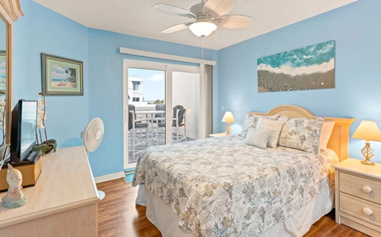 Building Photo - 8600 Ridgewood Ave