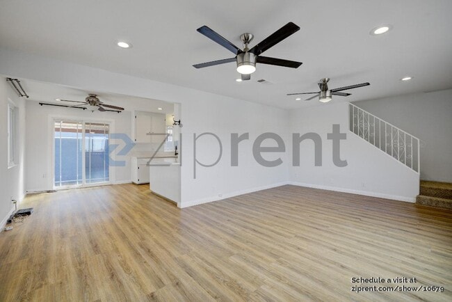 Building Photo - 1142 N Alma Ave