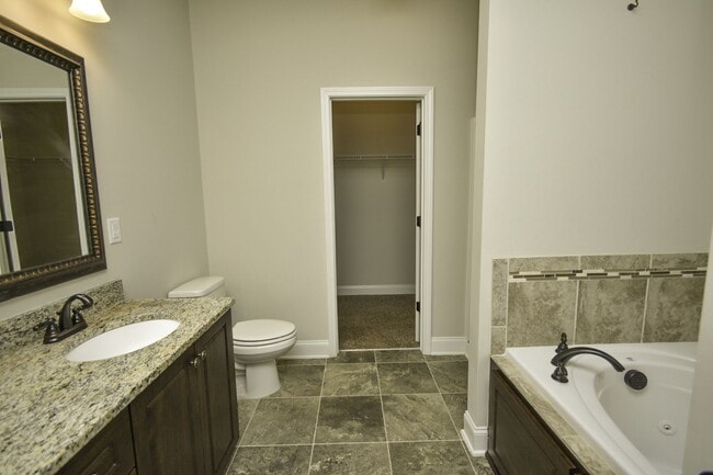 Building Photo - 4 Bedroom Near Fort Eisenhower