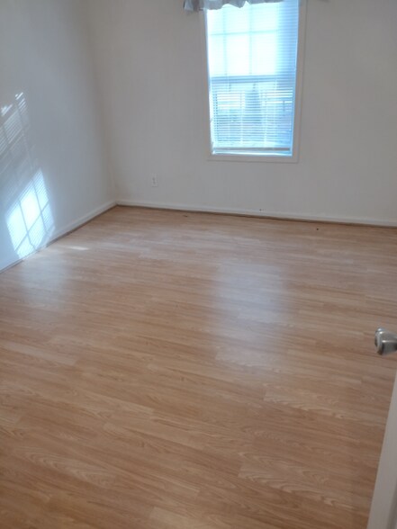 Building Photo - 24146 Chickasaw Trail