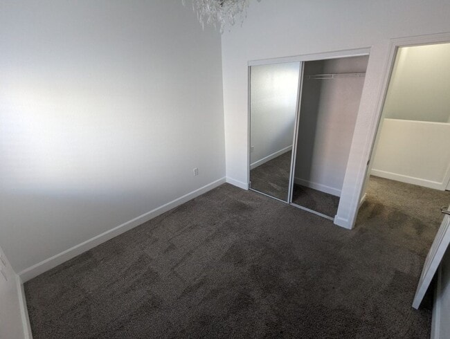 Building Photo - 9303 Gilcrease Ave