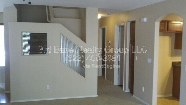 Building Photo - 22544 W Hadley St