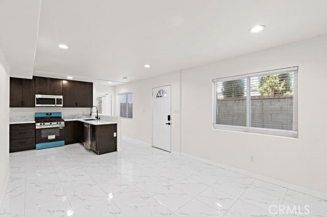 Building Photo - 1578 San Bernardino Pl
