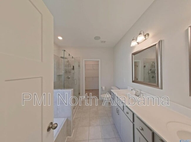 Building Photo - 26628 Kyle Ln