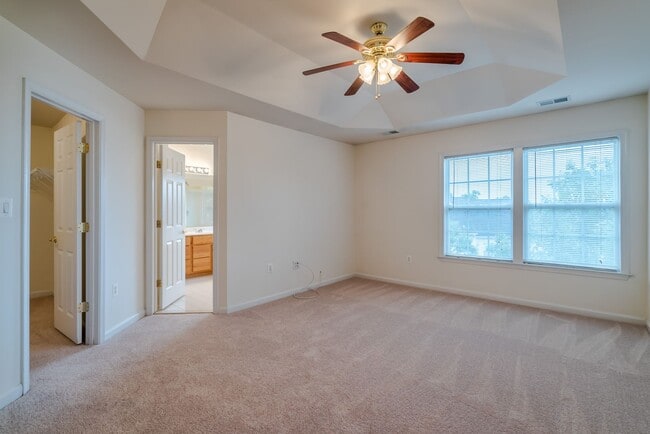 Building Photo - Sun-Filled And Spacious 3 Bedroom 2.5 Bath...