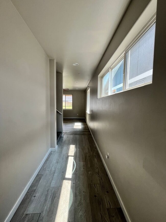 Building Photo - Beautiful 4 Bedroom Bozeman Home