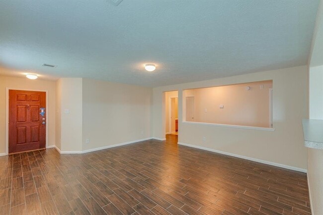 Building Photo - 15911 Arapaho Bend Ln