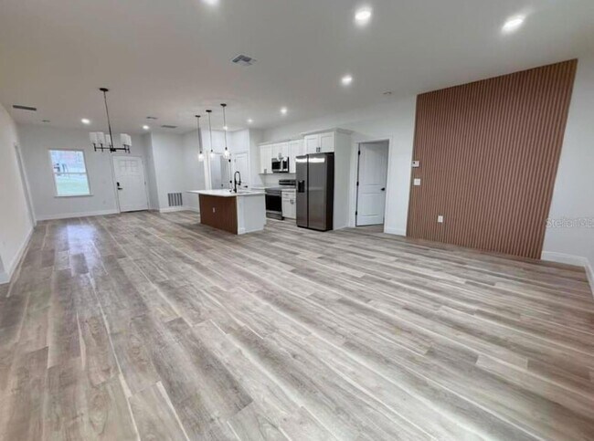 Building Photo - 23419 Gemstone Ave