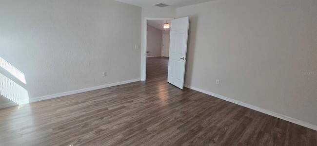 Building Photo - 8703 Juniper Rd