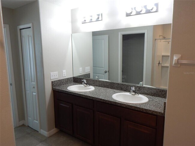 Building Photo - 10259 Strawberry Tetra Dr