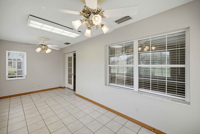 Building Photo - 9177 SW 91st Cir