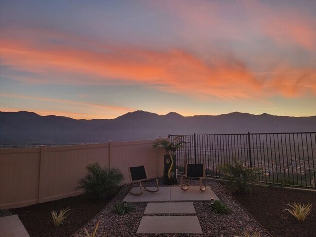 Building Photo - 24001 Phoebe Dr