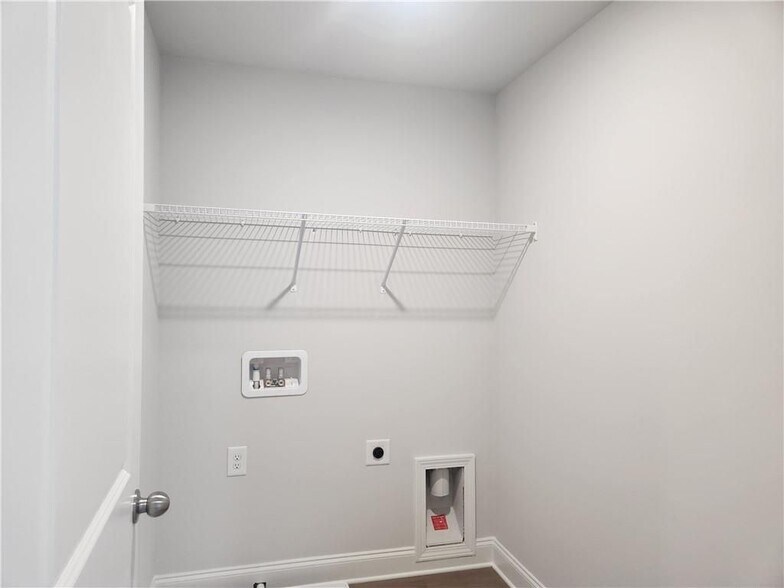 Building Photo - 2765 Apperson Way