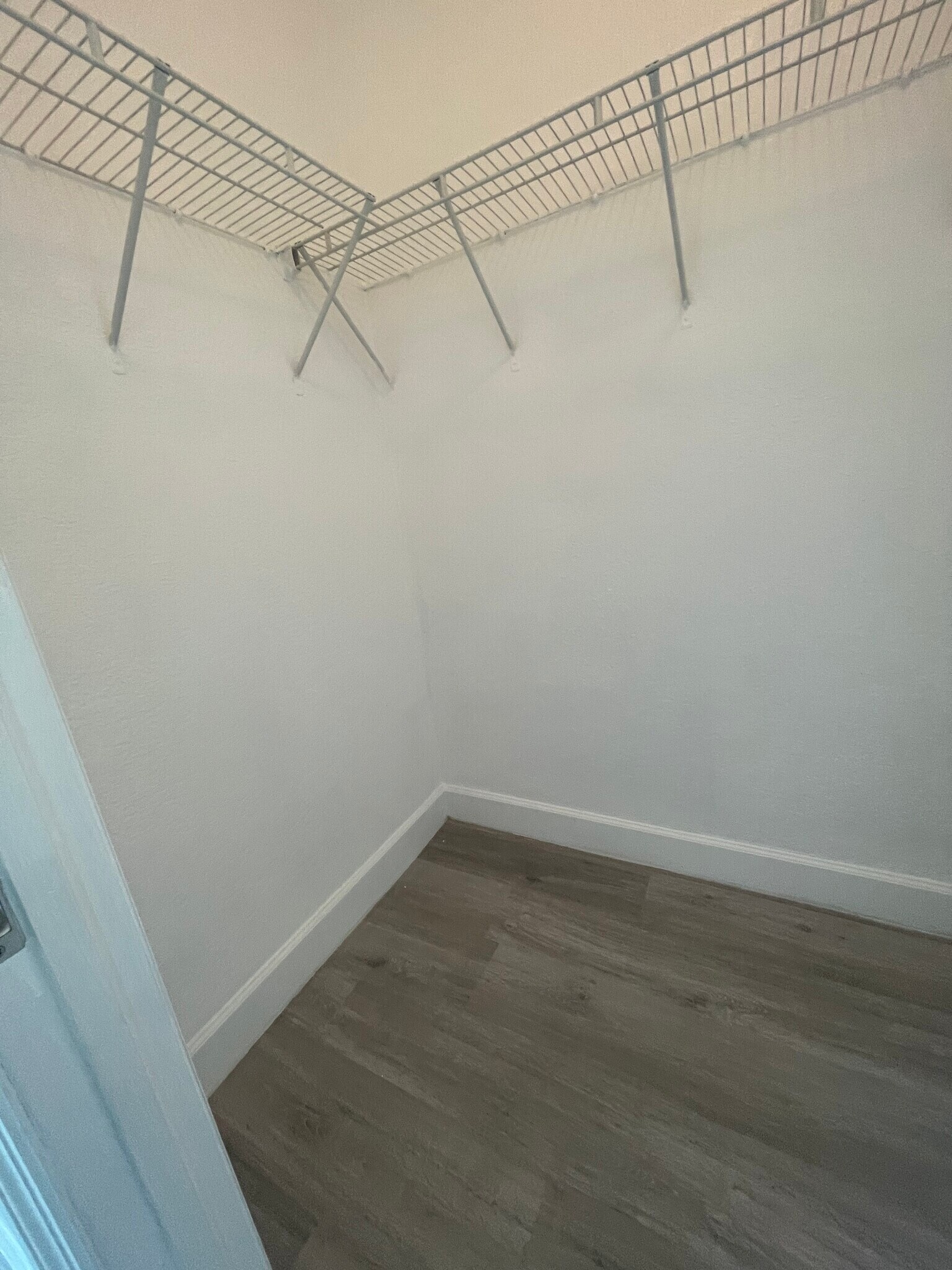 Building Photo - 7501 E Treasure Dr