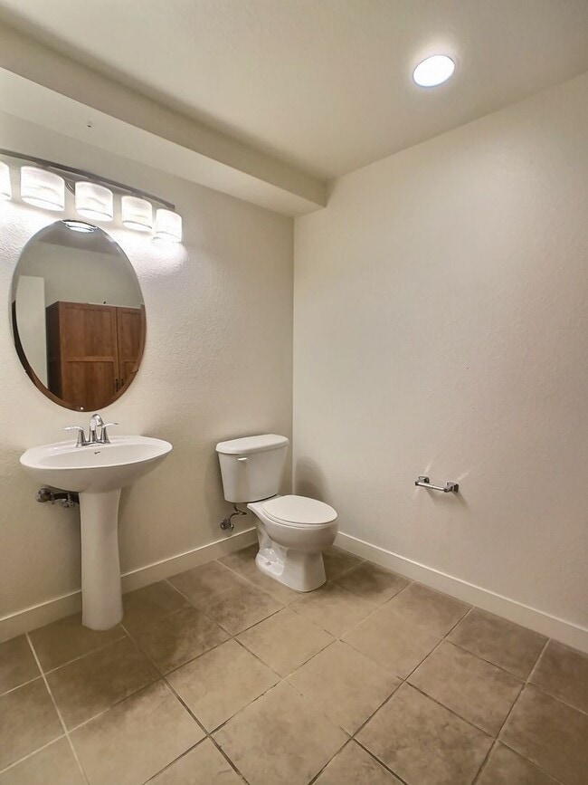 Building Photo - Modern Loft in Historic Plant 51 in Downtown San Jose