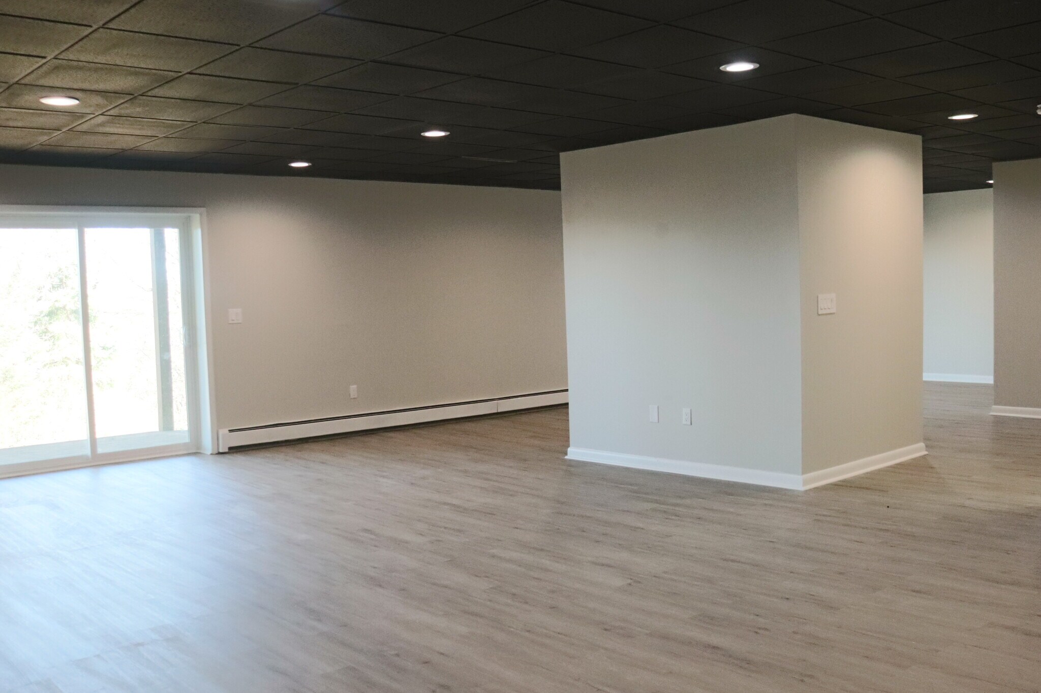 Building Photo - 200 W Ingomar Rd