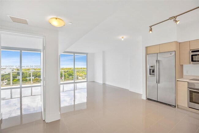 Building Photo - 4250 Biscayne Blvd