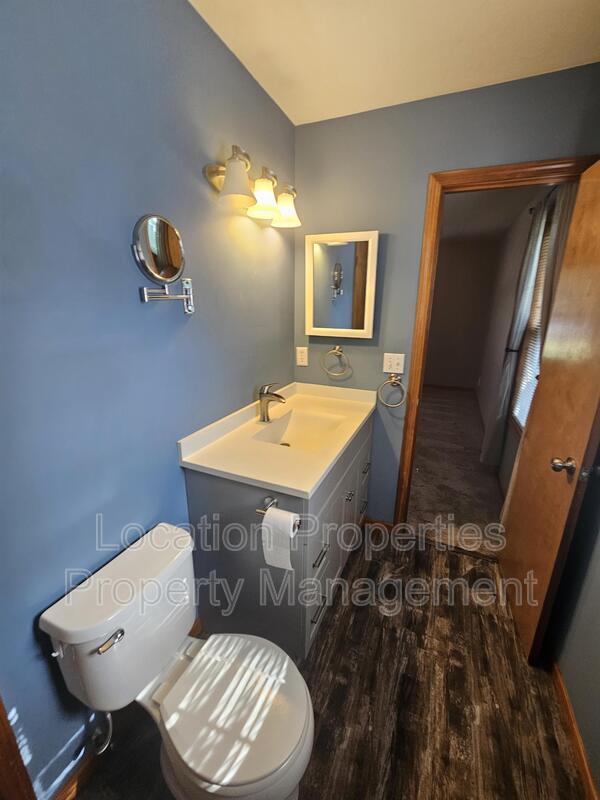 Building Photo - 4104 Saddlehorn Dr