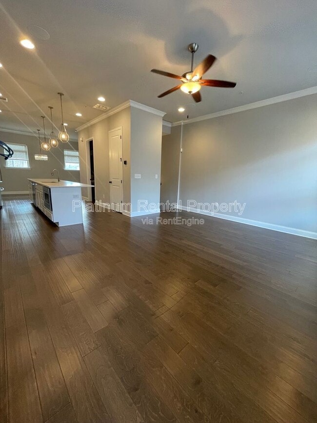 Building Photo - 1236 Stone Castle Cir