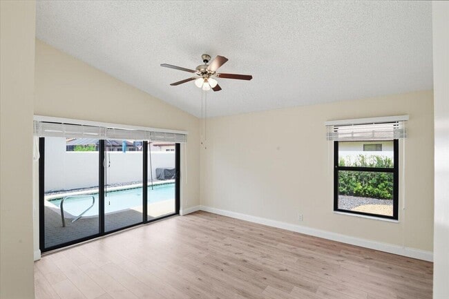 Building Photo - 21583 Villa Nova Dr