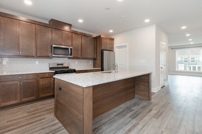 Building Photo - 10 Seover Wy