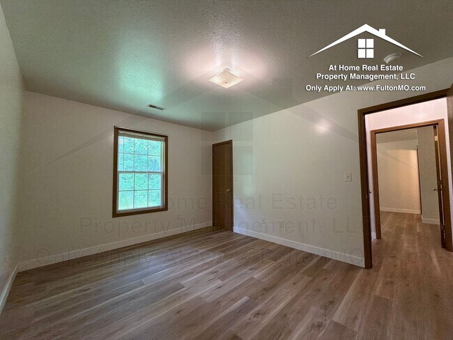 Building Photo - 469–471 Law Court