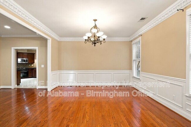 Building Photo - 2101 Arbor Hill Pkwy