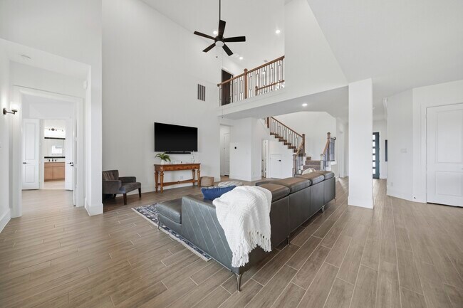 Building Photo - 7506 River Birch Ct