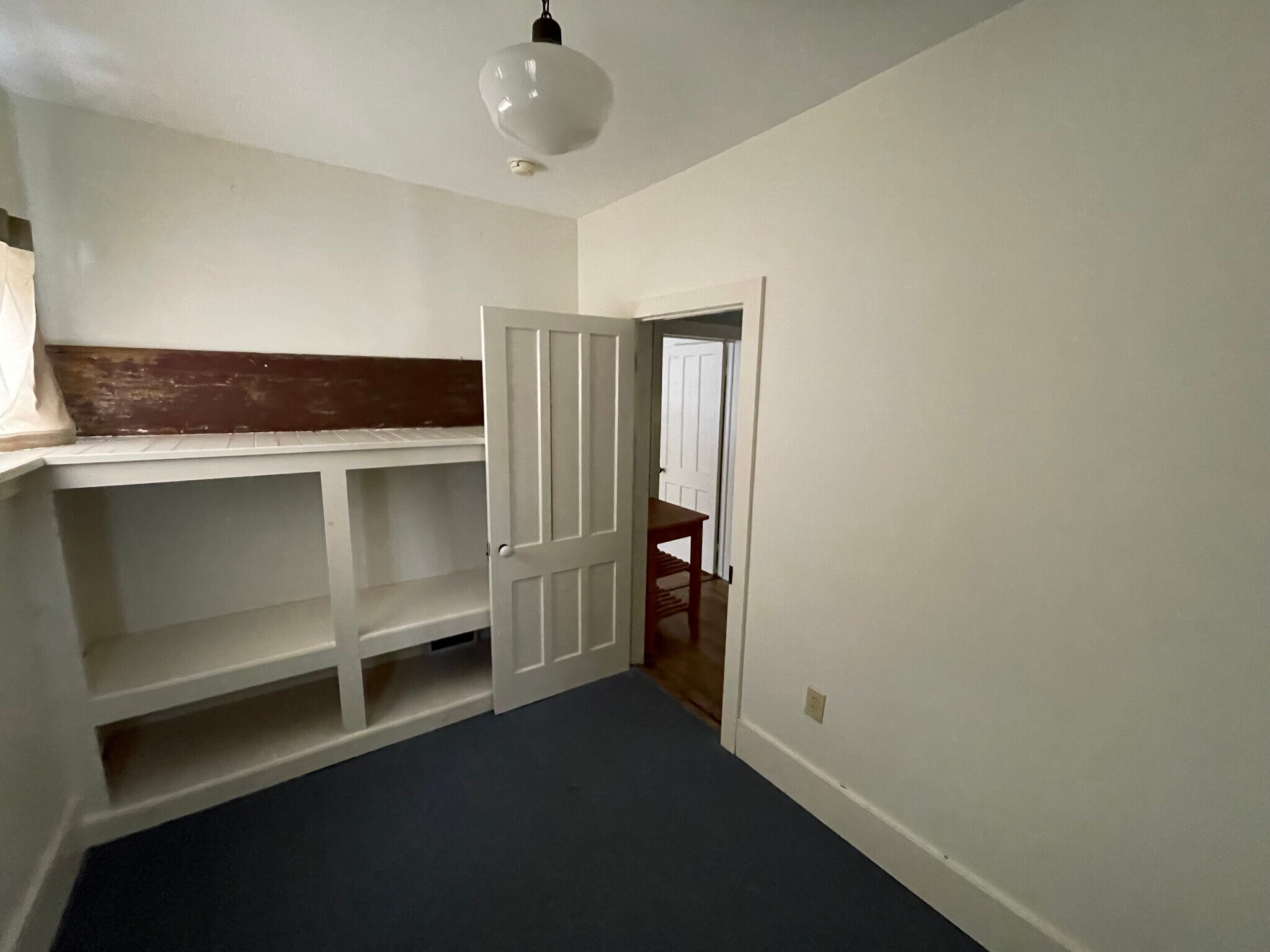 BR 3 - 24 Leatherstocking St