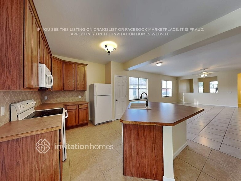Building Photo - 185 Dryden Cir