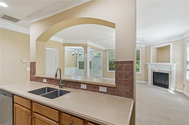 Building Photo - 2548 Gadsen Walk NW