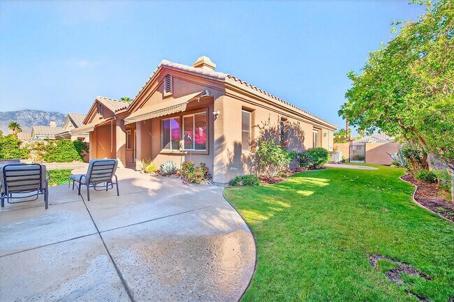 Building Photo - 41 Vista Mirage Way