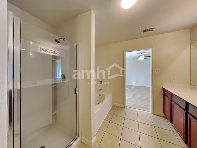 Building Photo - 21115 Baltic Rain Dr