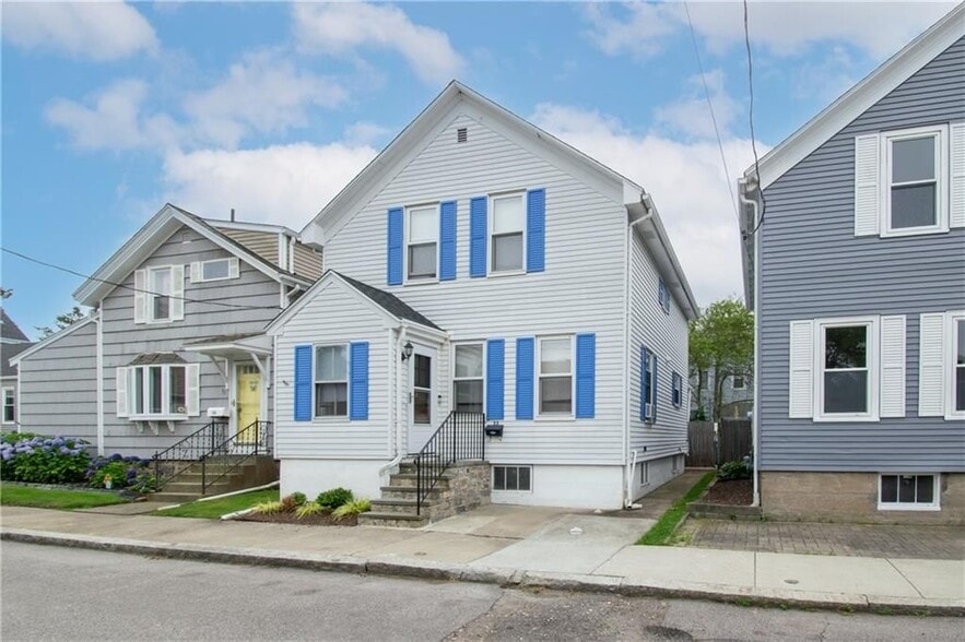 Building Photo - 33 Slocum St