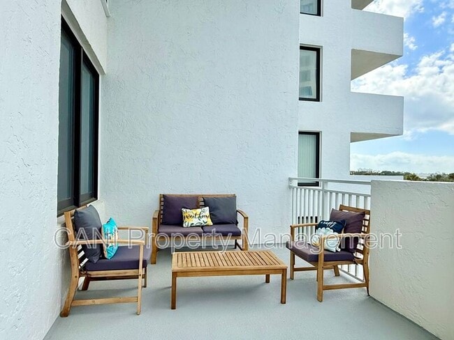 Building Photo - 3047 S Atlantic Ave