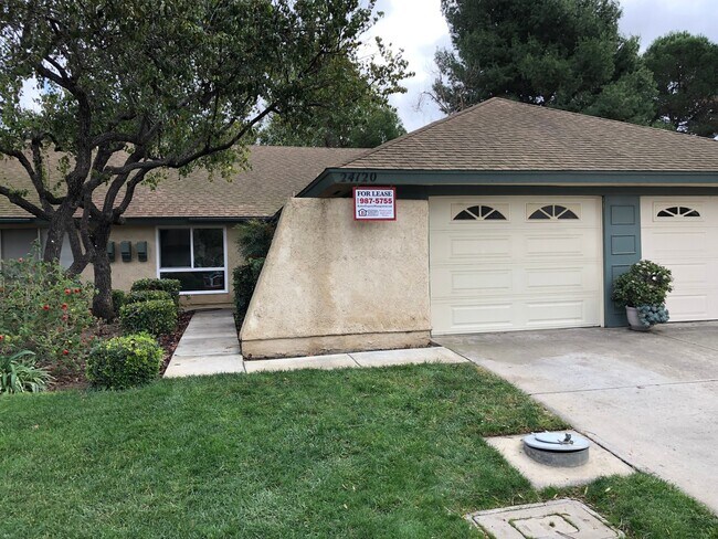 Primary Photo - A Coronado Home on the 17th Hole